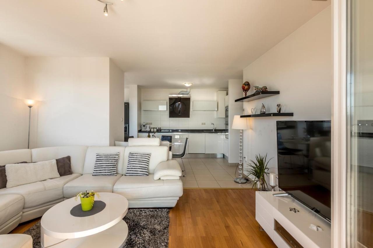 Apartment The View Kastela Bagian luar foto