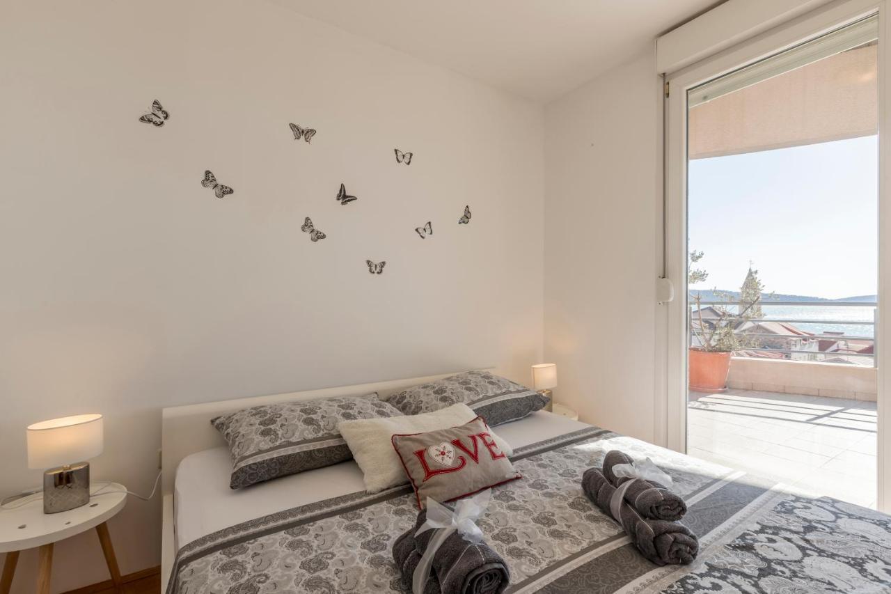 Apartment The View Kastela Bagian luar foto